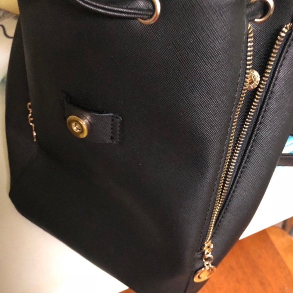 Black Backpack - Picture 4 of 4